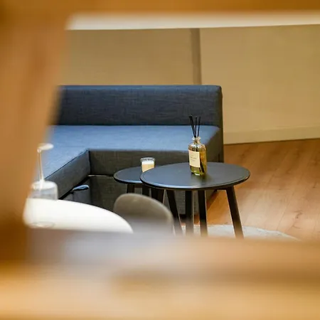 Modern 1br & 1lr 15-min Walk To Rabot Apartament Gandawa