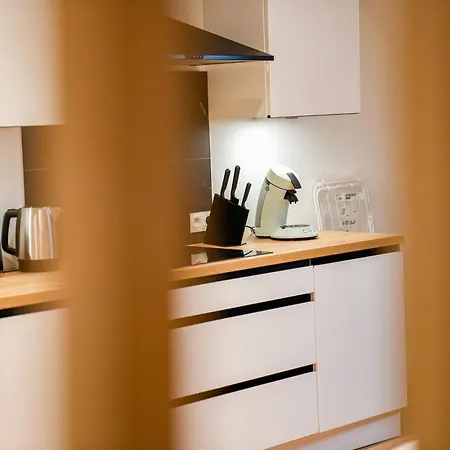 Modern 1br & 1lr 15-min Walk To Rabot خنت