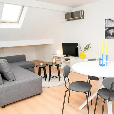 Modern 1br & 1lr 15-min Walk To Rabot * خنت