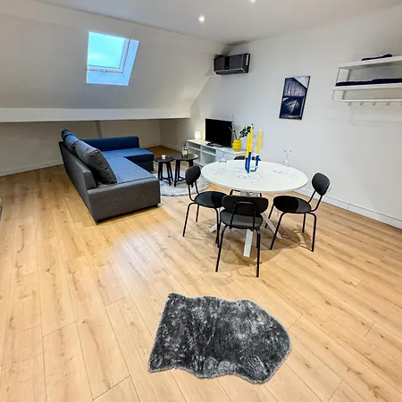 Modern 1br & 1lr 15-min Walk To Rabot خنت
